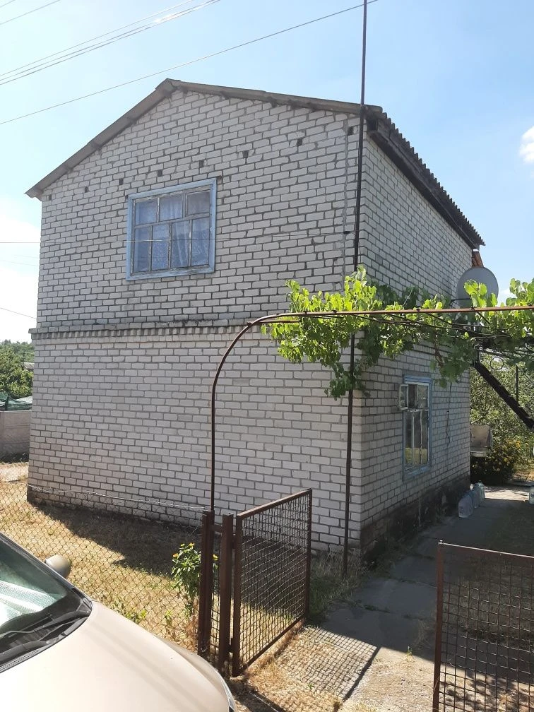 Продам дачу, домик 66,10 соток земли