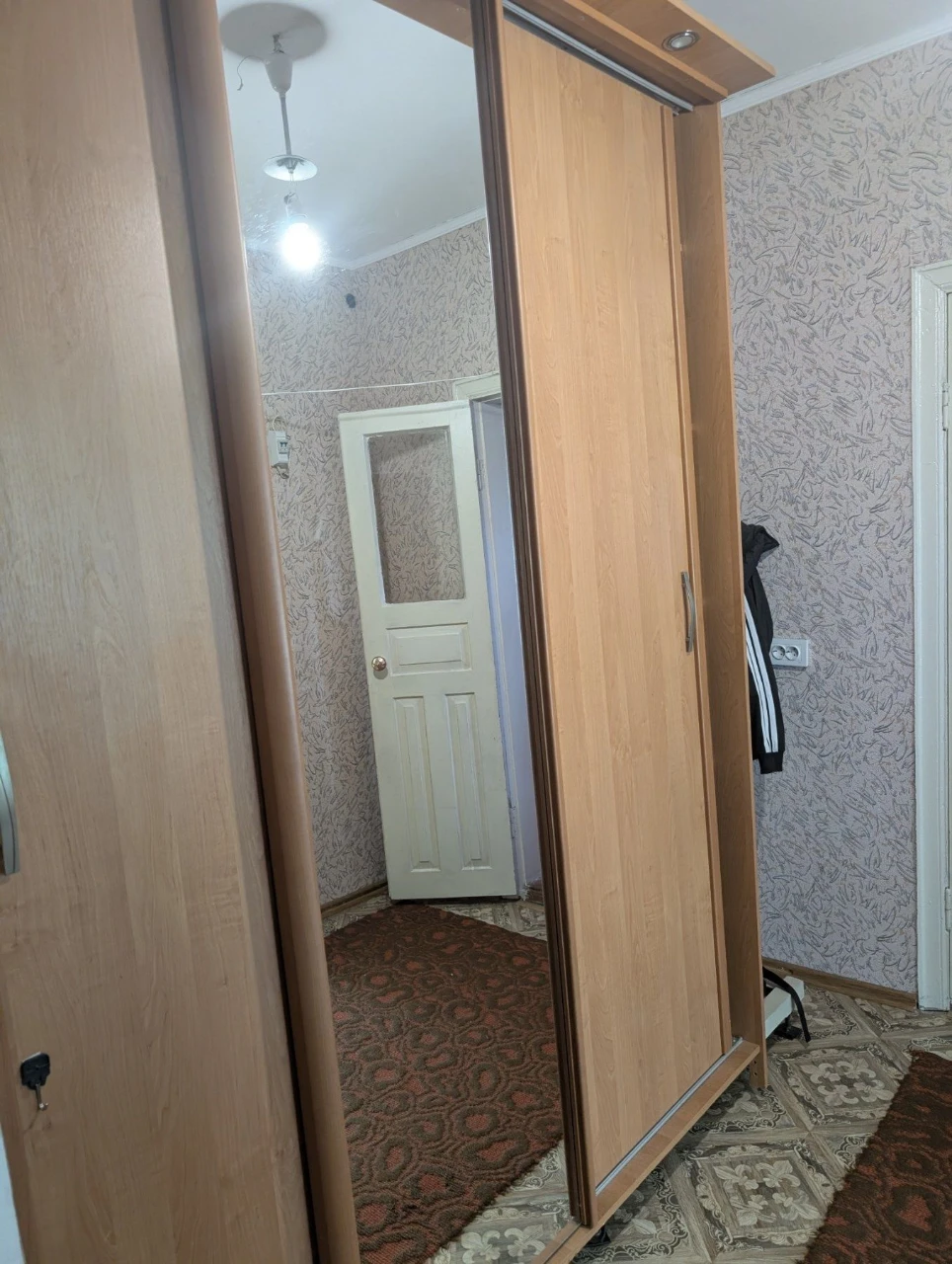 Продается просторный дом 120 м² в центре Карнауховки.