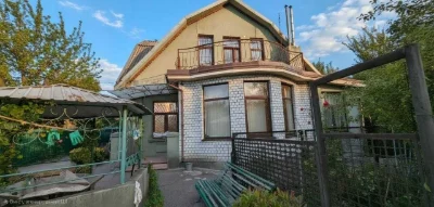 ПОТУЖНИЙ БУДИНОК 182 м² у м. Кам’янське