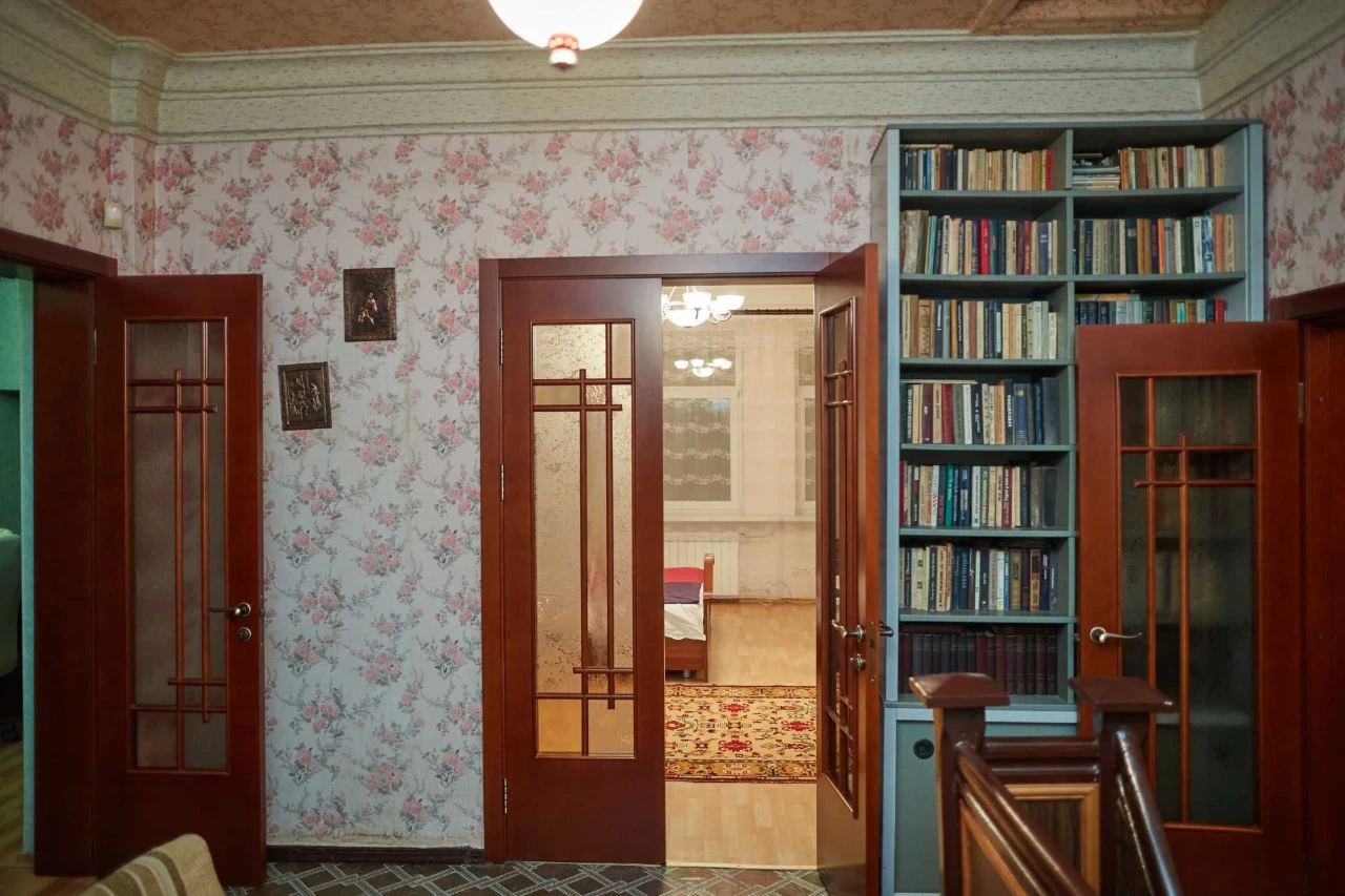 ПОТУЖНИЙ БУДИНОК 182 м² у м. Кам’янське
