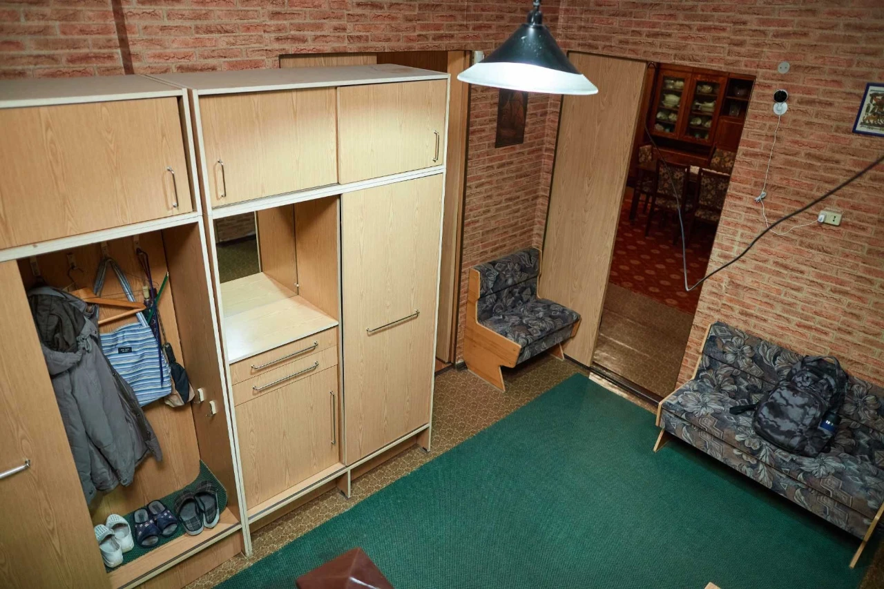 ПОТУЖНИЙ БУДИНОК 182 м² у м. Кам’янське