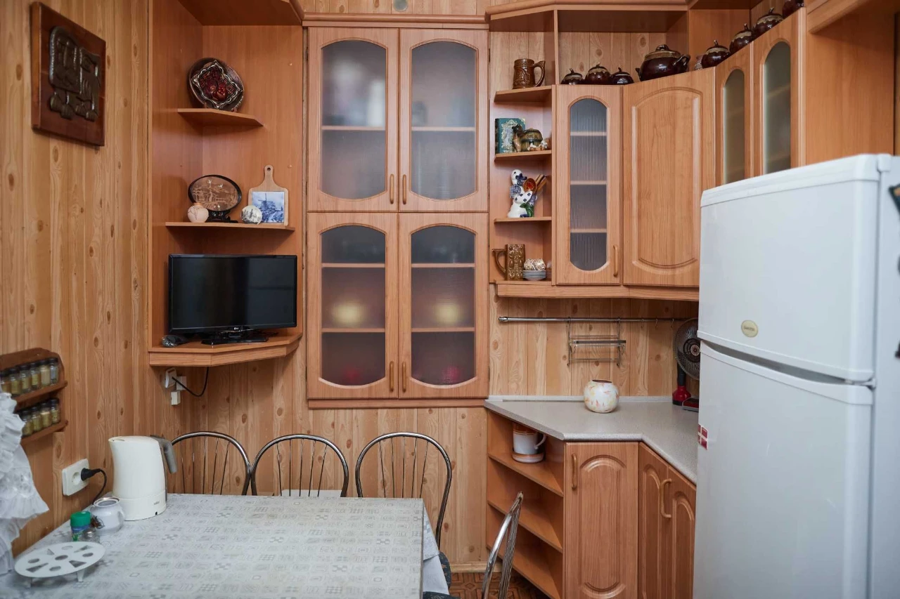 ПОТУЖНИЙ БУДИНОК 182 м² у м. Кам’янське