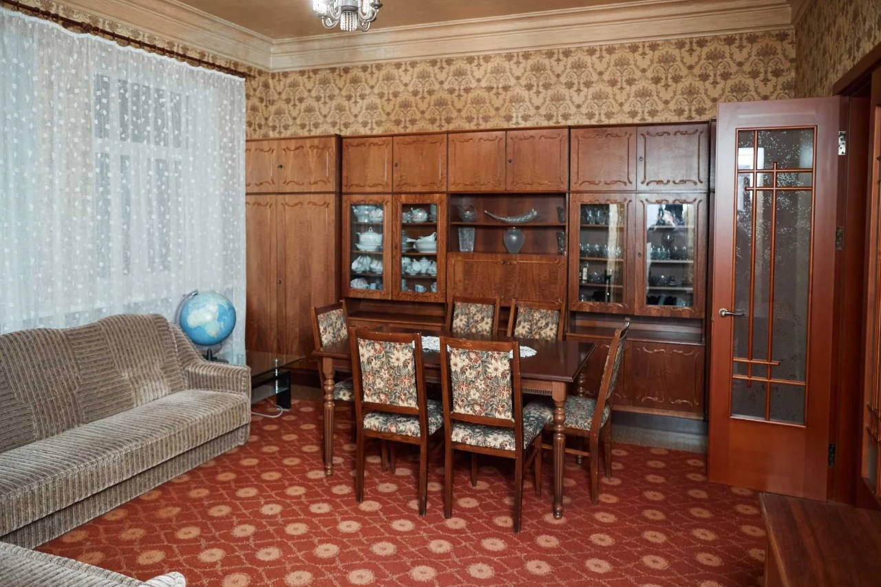 ПОТУЖНИЙ БУДИНОК 182 м² у м. Кам’янське