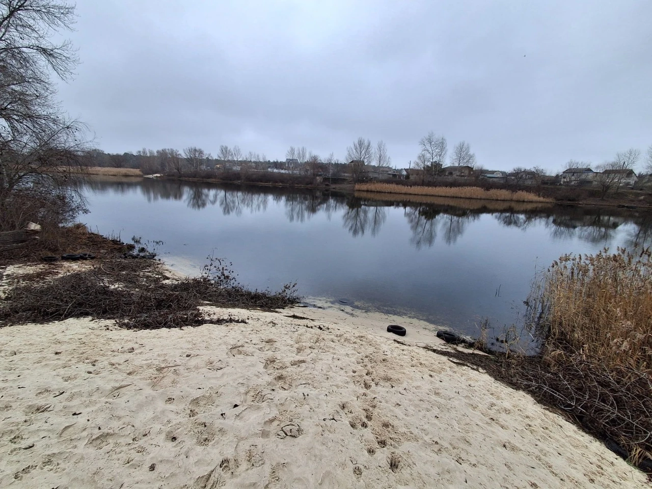 Продам дачу на Левом берегу с/о Днепр