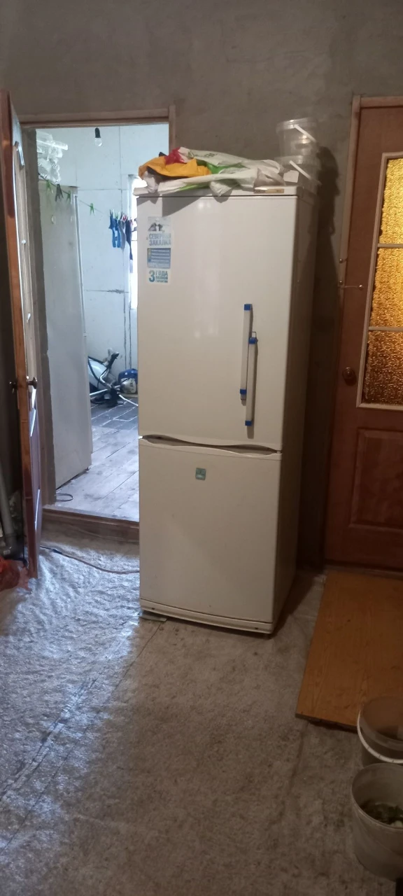 Продам домик 6 соток земли р-н 55 Блочок свет,вода
