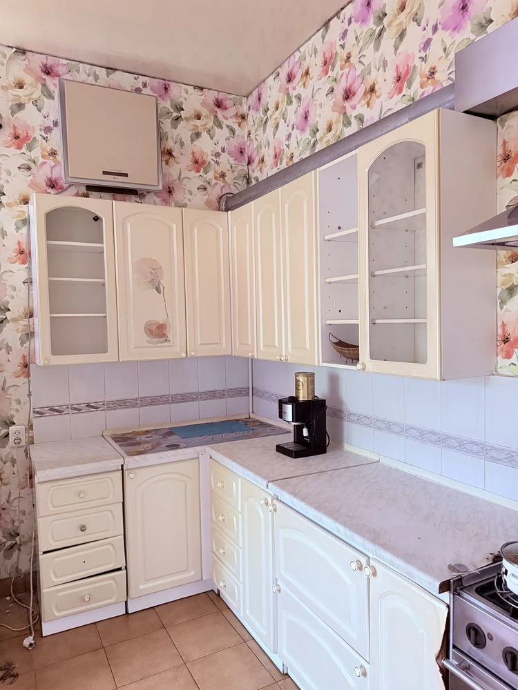 Продам приватний будинок у місті Камянське