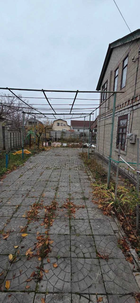 Продам дачу біля води