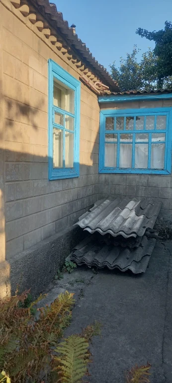 Продам Дом р-н 28школы 3к,гараж,хоз.постр,погреб, 5с.земли.