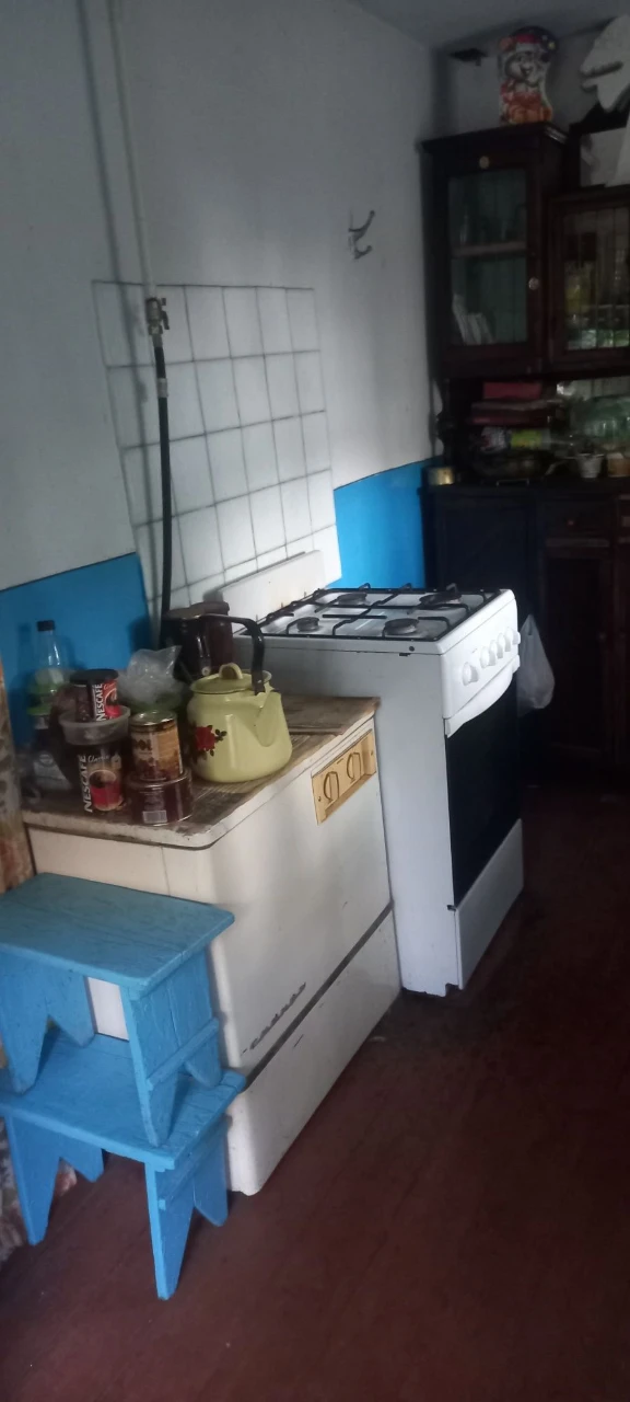 Продам Дом р-н 28школы 3к,гараж,хоз.постр,погреб, 5с.земли.