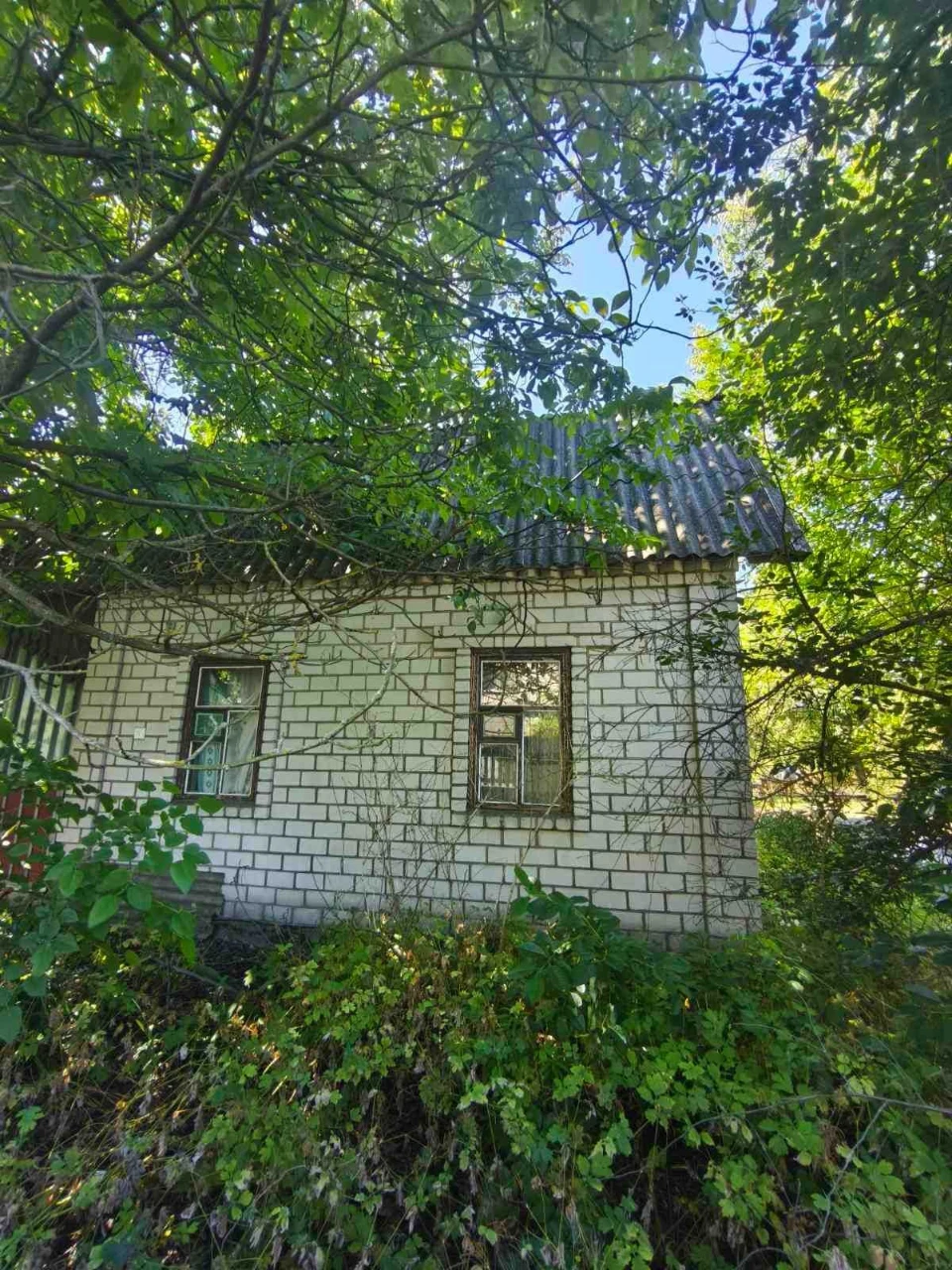 Продам 2-х этажный дом на левом берегу (на Чайке)
