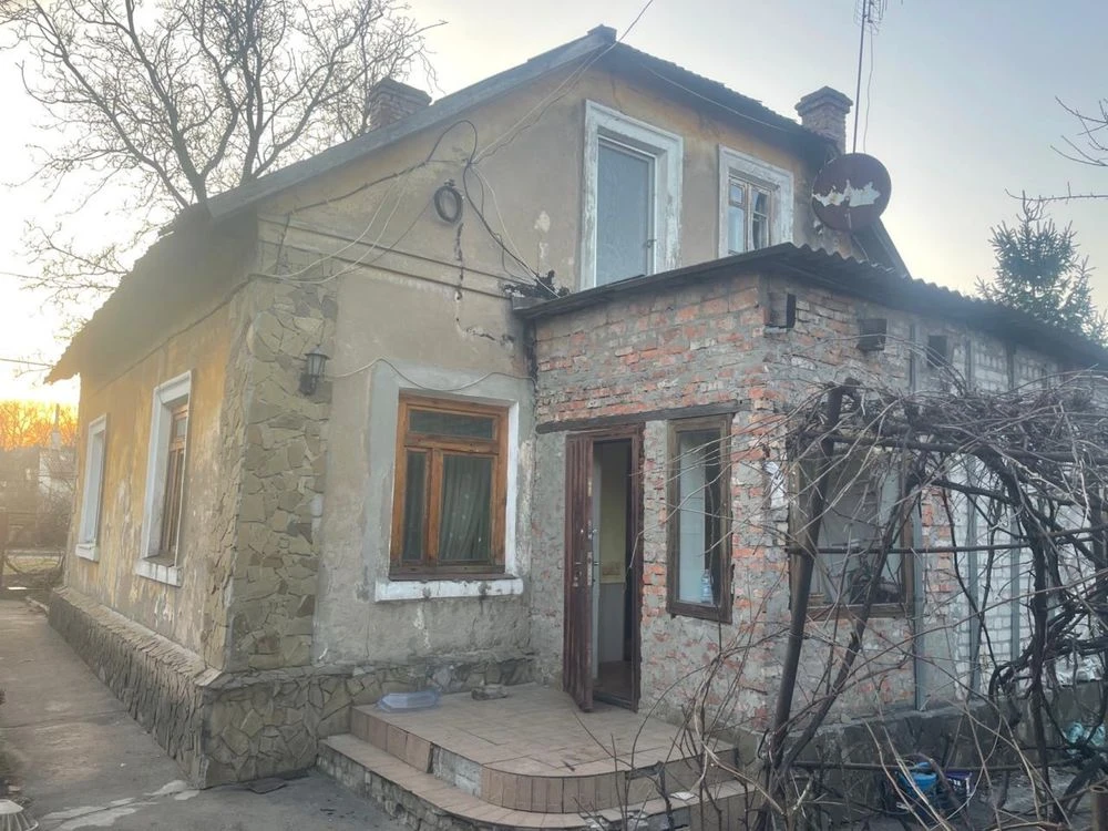 Продам зручний двоповерховий будинок 106,1 м² із земельною д