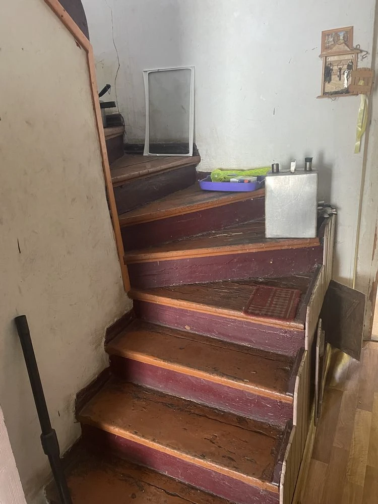 Продам зручний двоповерховий будинок 106,1 м² із земельною д