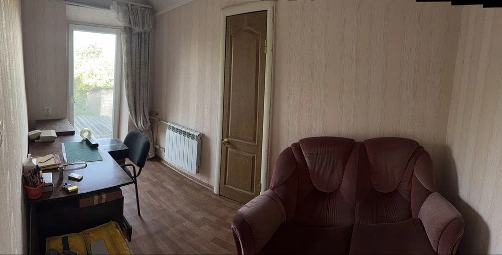 Продам зручний двоповерховий будинок 106,1 м² із земельною д