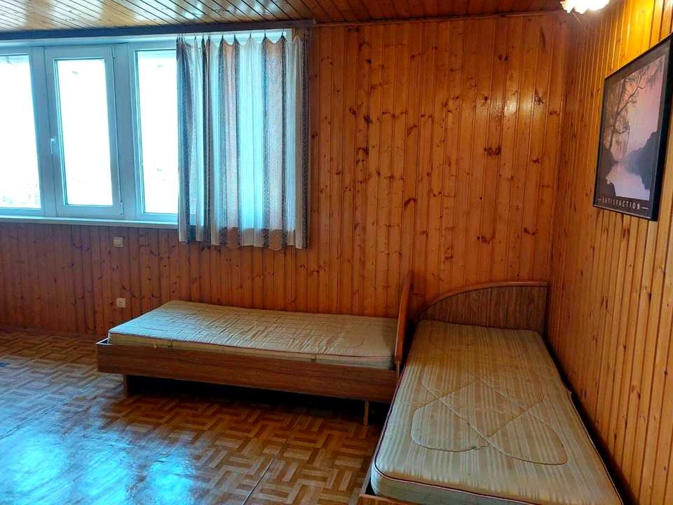 Будинок. Кам'янське, 8 Криничанська вулиця