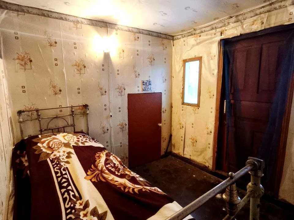 Будинок. Кам'янське, Шоста
