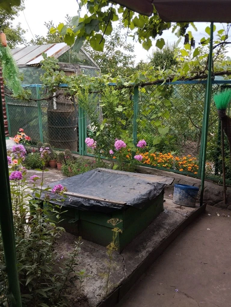 Продам 1/2 дома район 28 школы