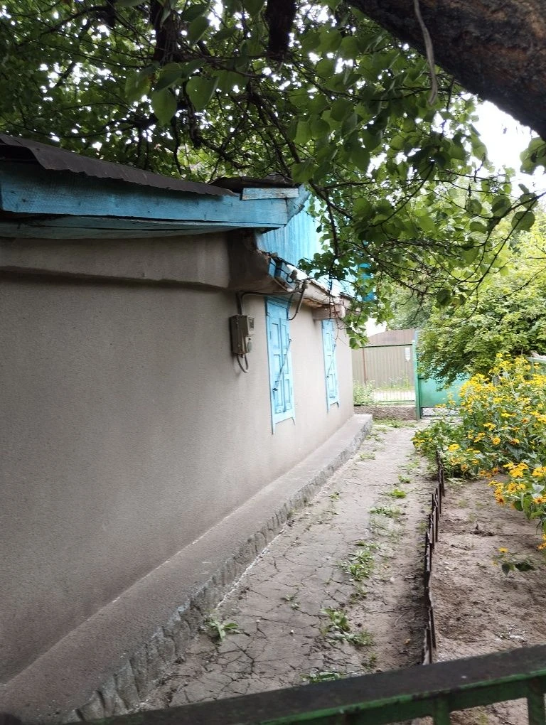 Продам 1/2 дома район 28 школы