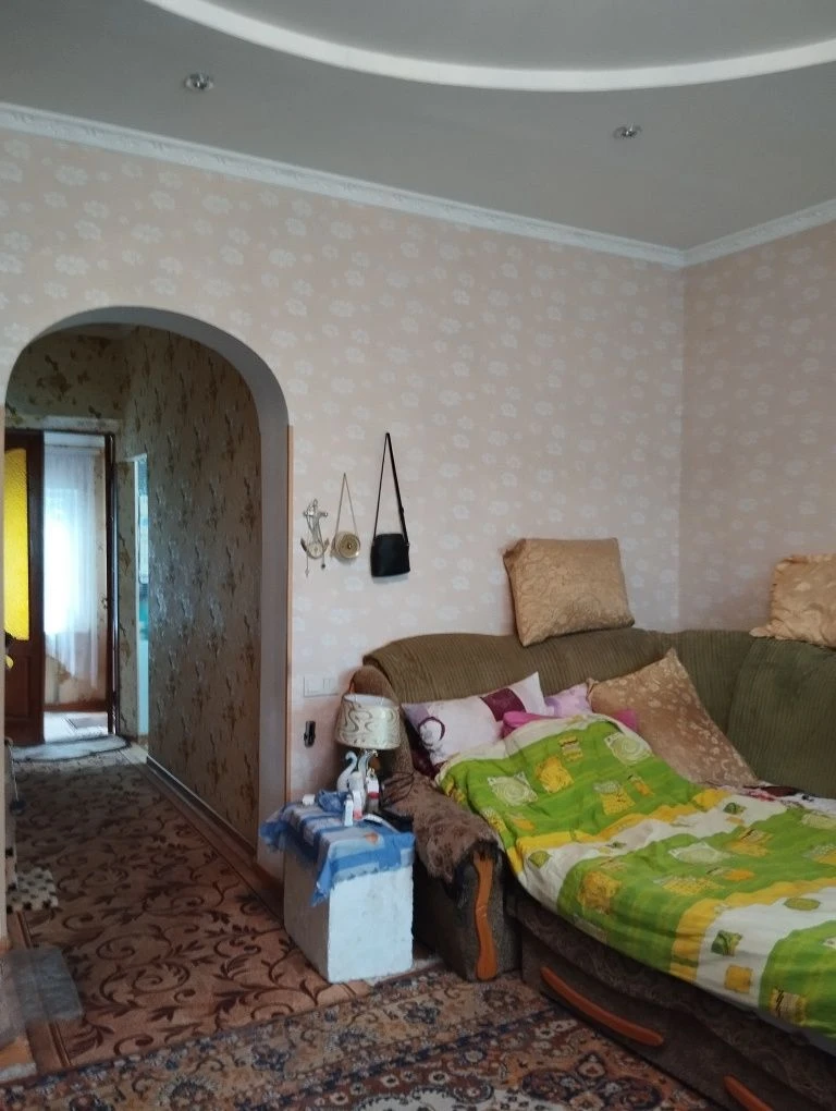 Продам 1/2 дома район 28 школы