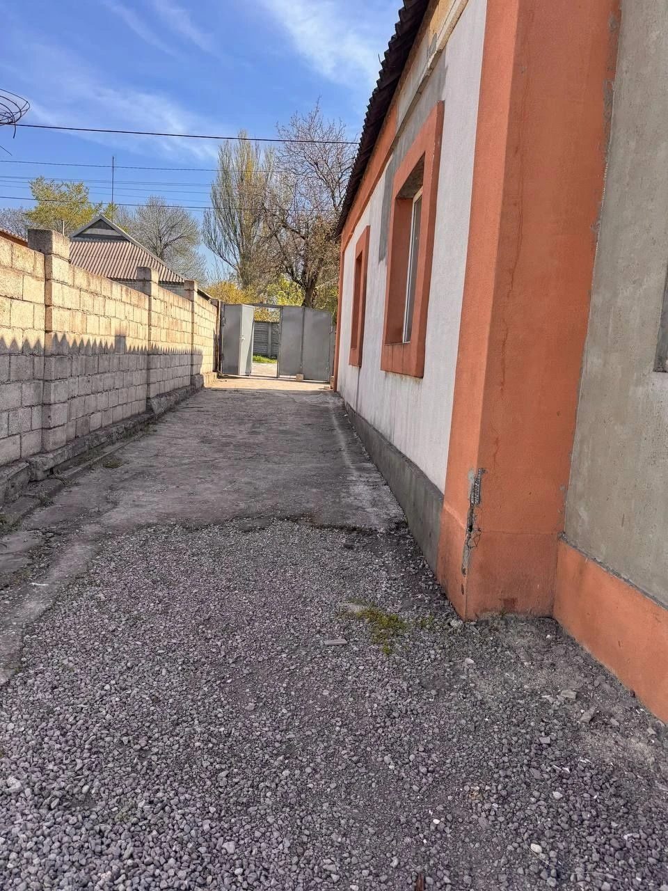 Продам великий будинок на пос. Будівельників. Сертифікат! V.