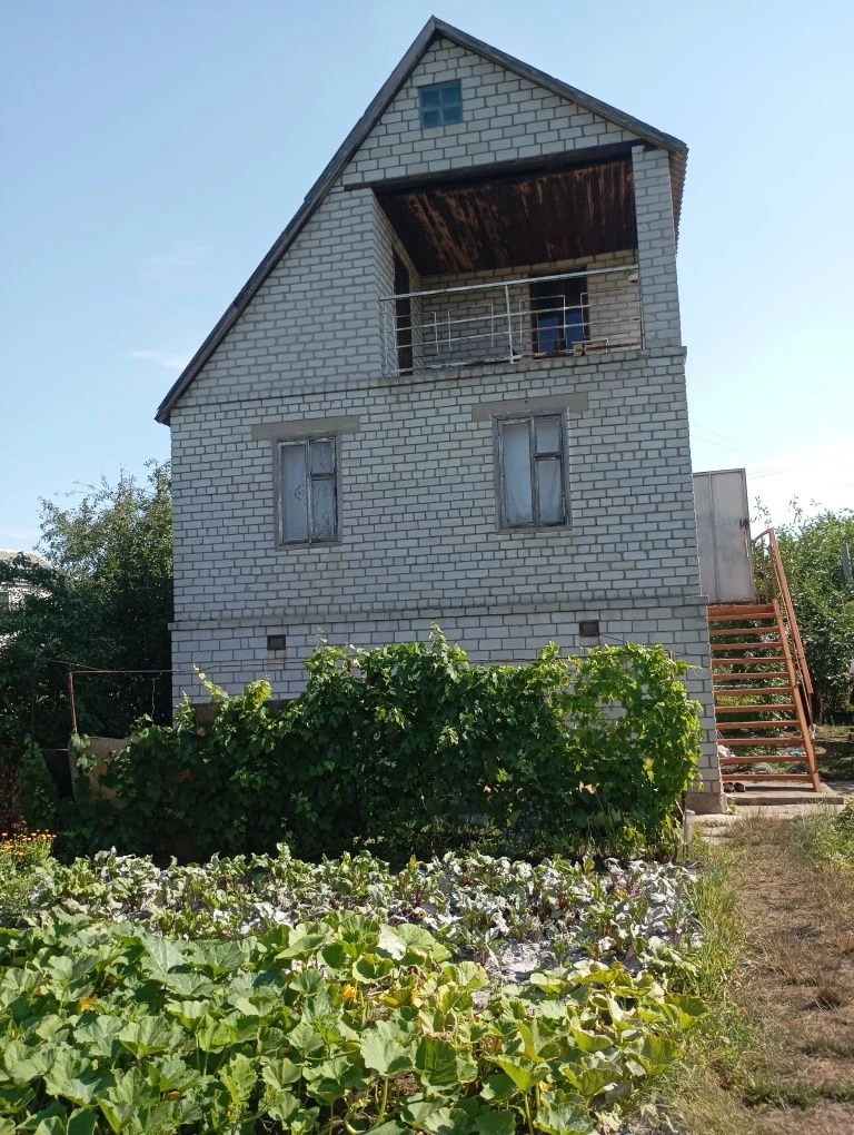 Продам классную дачу 3 этажа +гараж Чайка / Ремонтник  с.о.З