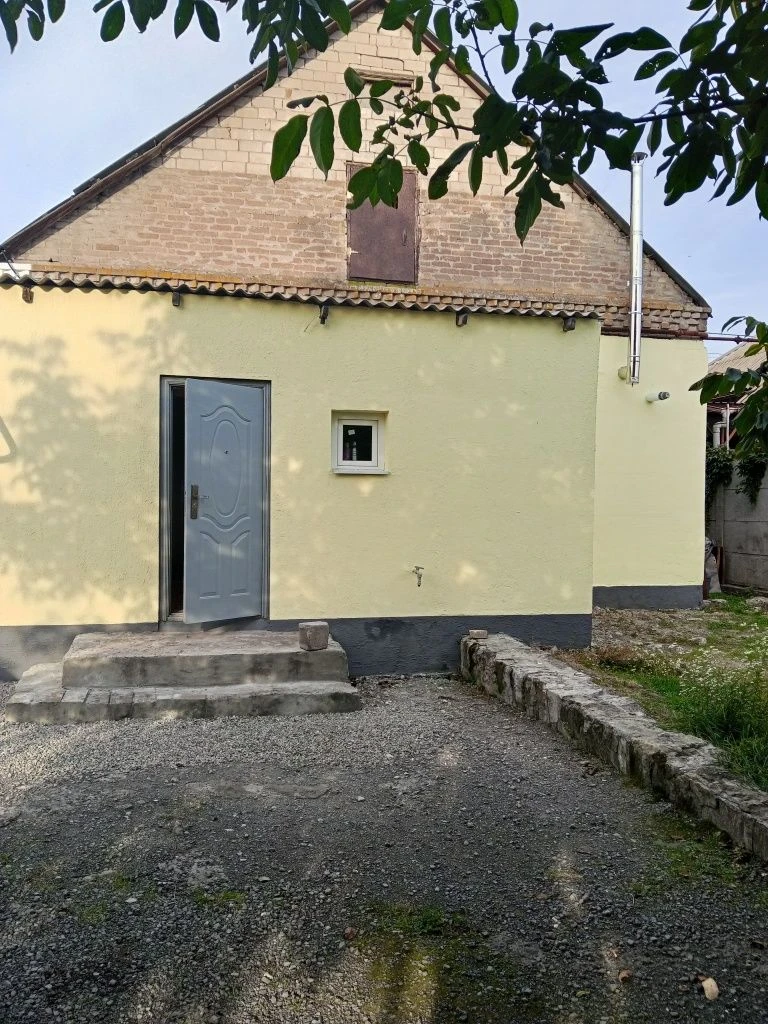 Продажа будинка р-он Строителей. Працюємо і по сертифікату.