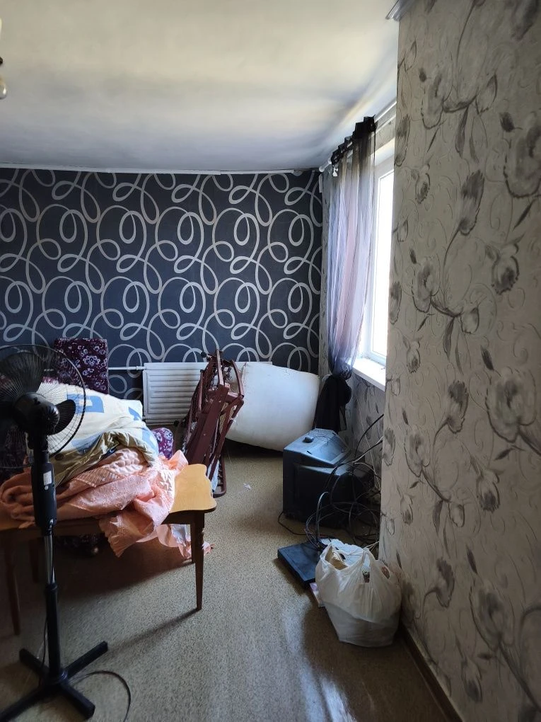 House for sale in the city center.