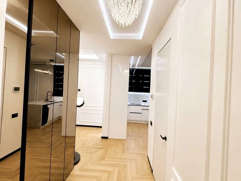 Apartment. Kyiv, John Paul II St. (Patrice Lumumba)