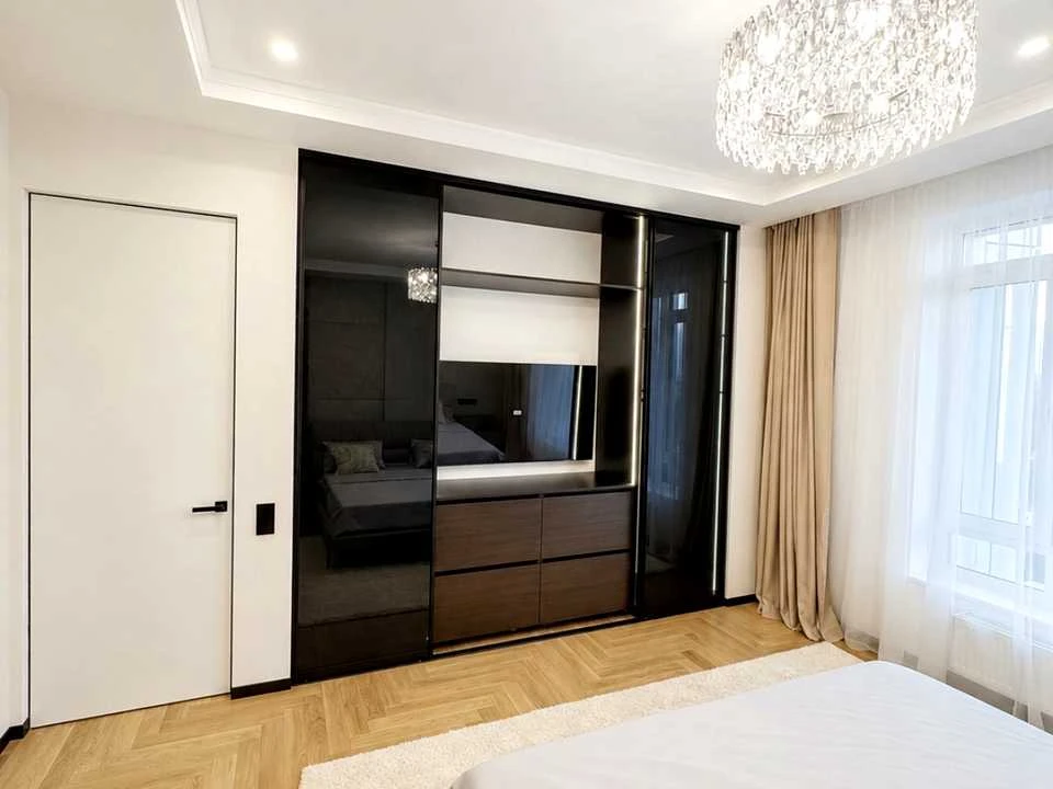 Apartment. Kyiv, John Paul II St. (Patrice Lumumba)