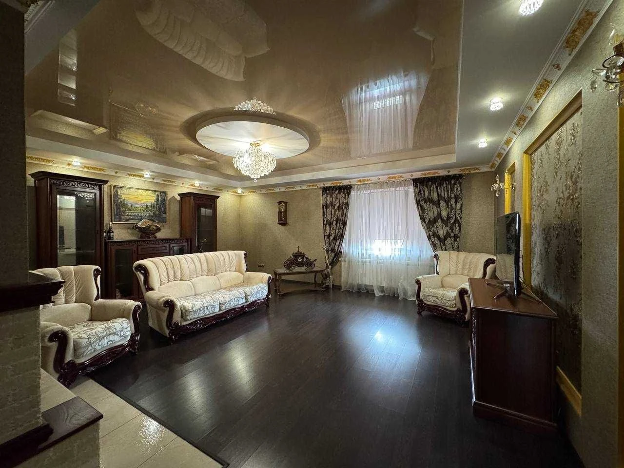 Sale of a Modern House in Kryvyi Rih - 236 sq.m of Comfort