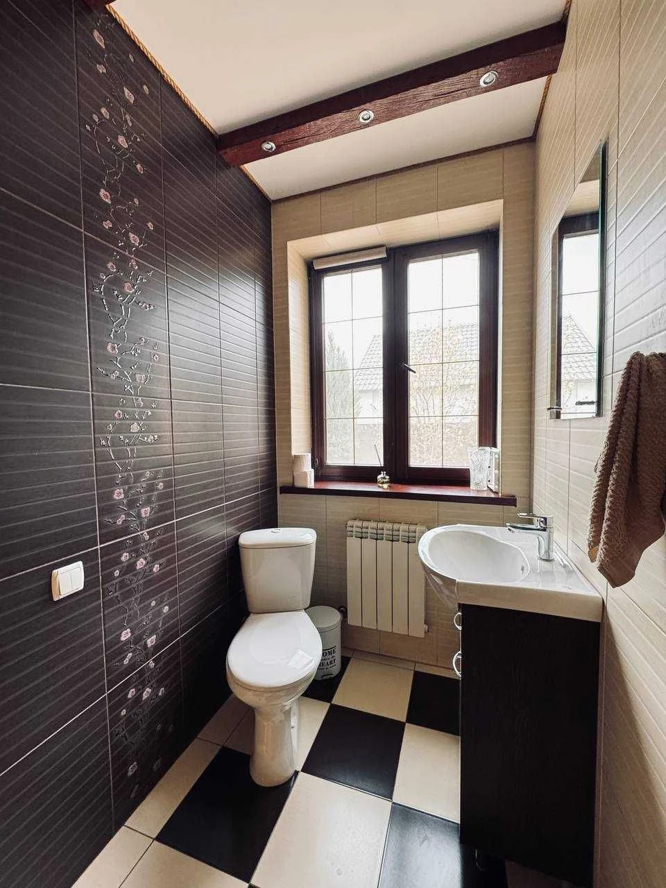Sale of a Modern House in Kryvyi Rih - 236 sq.m of Comfort