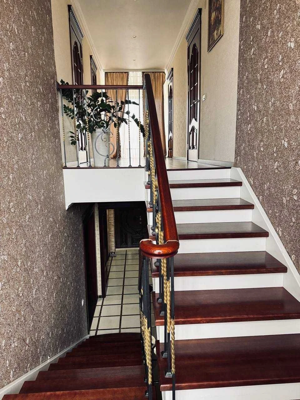 Sale of a Modern House in Kryvyi Rih - 236 sq.m of Comfort