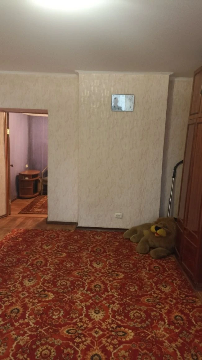 Продаж будинку з меблями та технікой. Тернівський р-н.