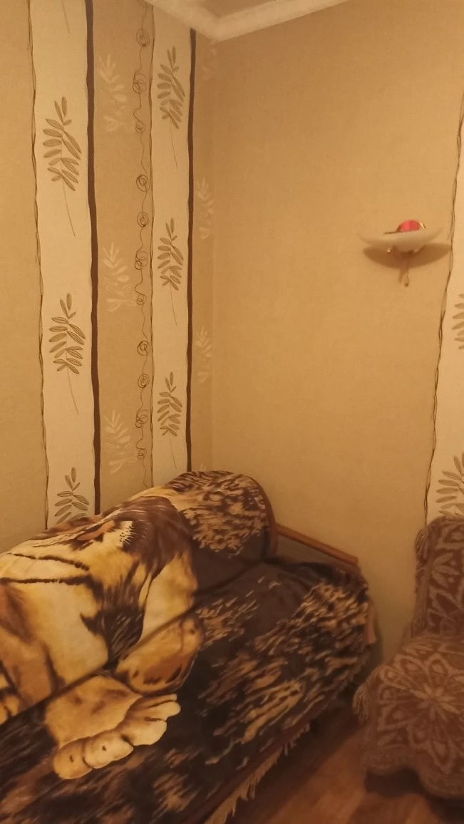 Продаж будинку з меблями та технікой. Тернівський р-н.