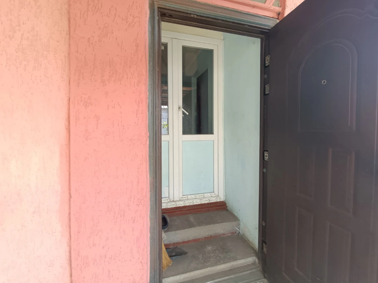 For Sale: Good House in Dolgintsoye in a good location