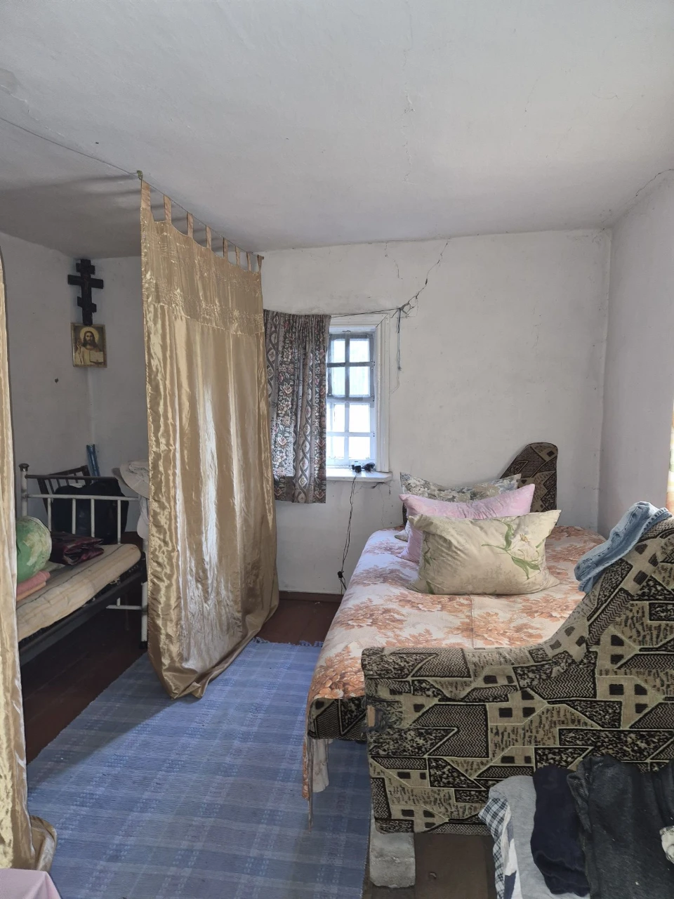For Sale: Good Cottage, 7 Plots, Terny Cooperative, Sevgok District