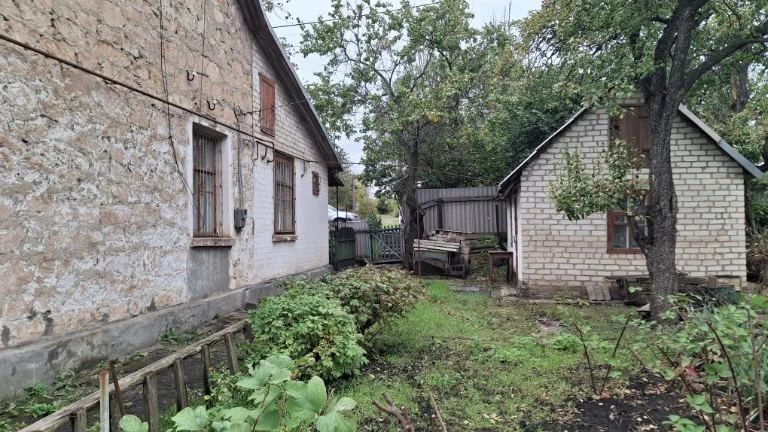 Affordable Price! Cottage (half). Сурикова