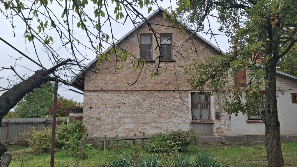 Affordable Price! Cottage (half). Сурикова