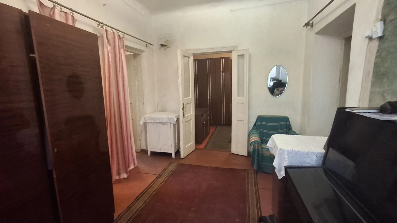 Affordable Price! Cottage (half). Сурикова