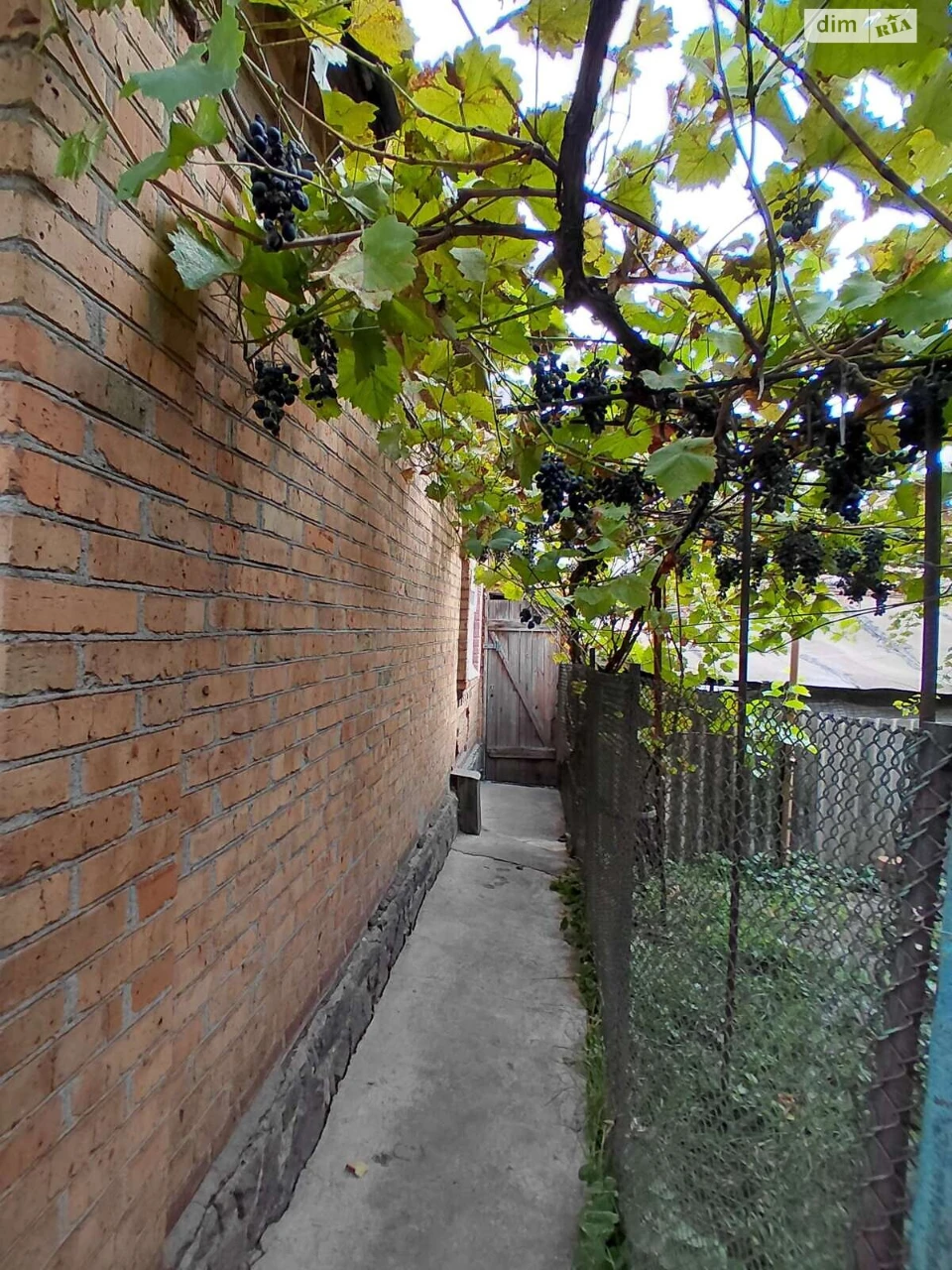 House for Sale - Dovzhyntsy