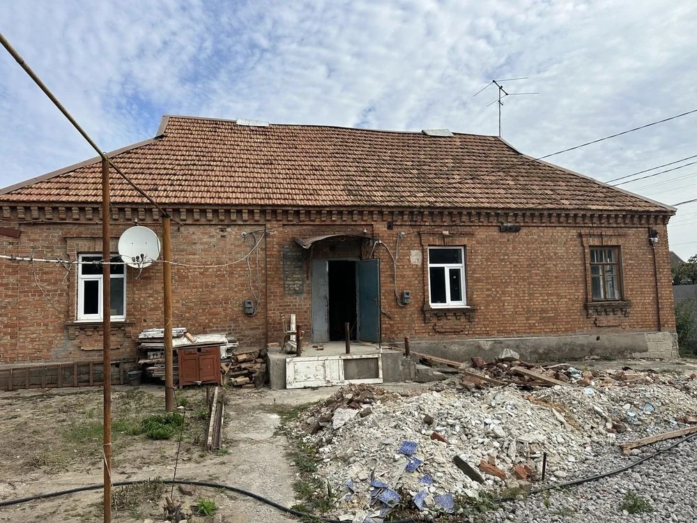Топ , Дом на [ Черняховского .Героїв Полку Азов ] ул Тамансь
