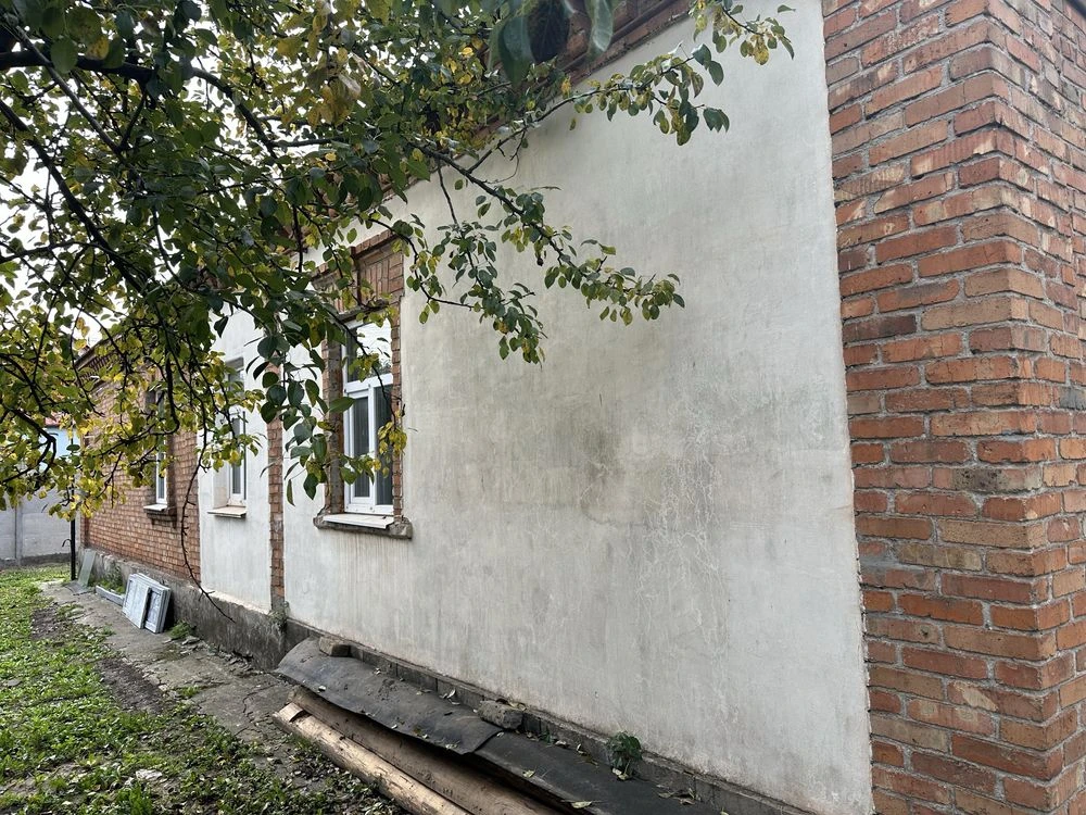 Топ , Дом на [ Черняховского .Героїв Полку Азов ] ул Тамансь