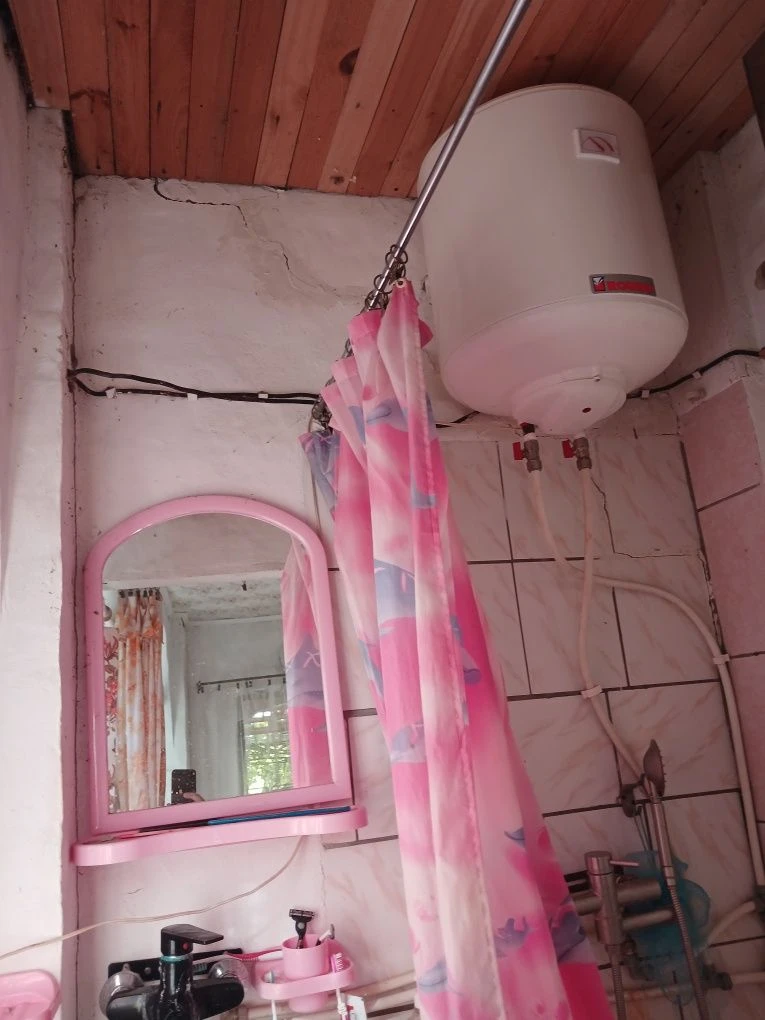 Luxury cottage with a garage, up to 10 km from Zarechnoye
