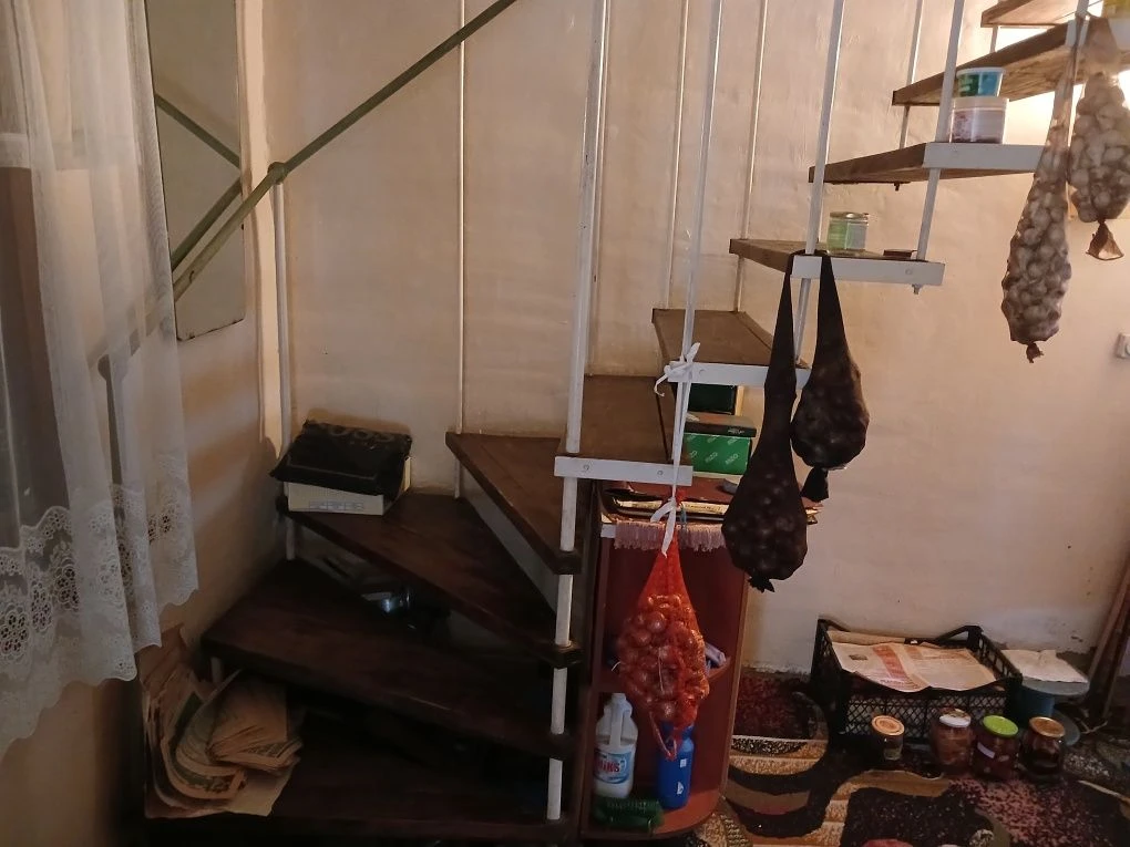Luxury cottage with a garage, up to 10 km from Zarechnoye