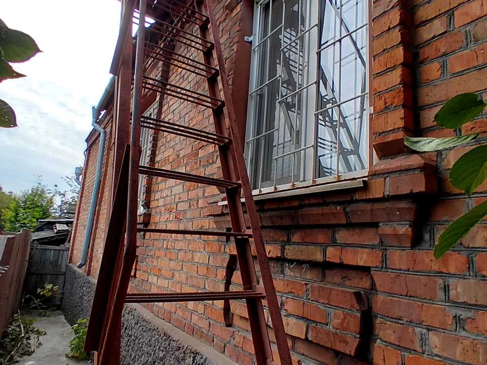 Будинок. Кривий Ріг, Веселопільська вул.