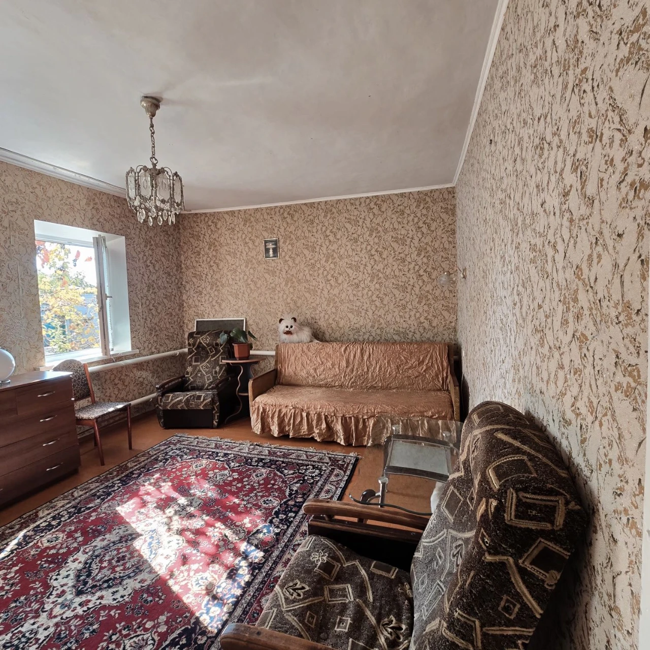House in the center of Druzhba on Veradsky Street