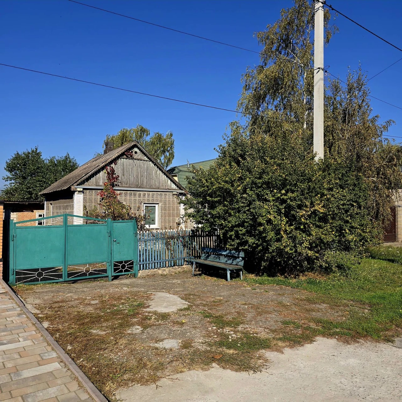 House in the center of Druzhba on Veradsky Street