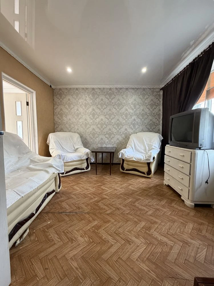 Sale of a 4-room house in SocMisto