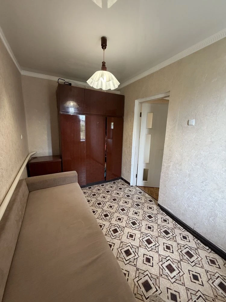 Sale of a 4-room house in SocMisto