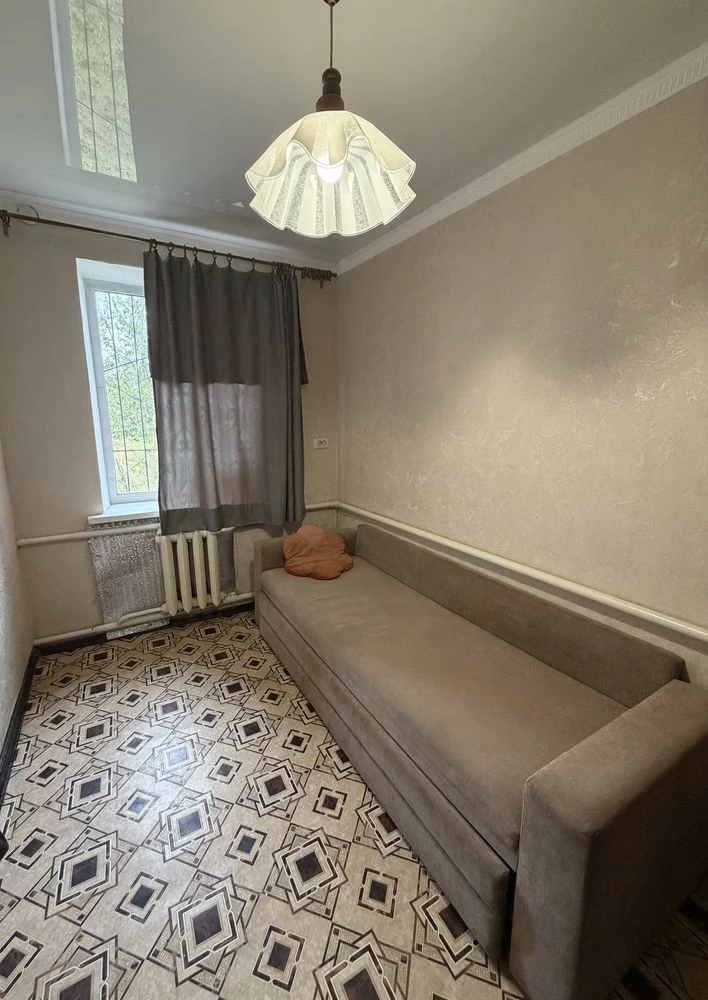 Sale of a 4-room house in SocMisto