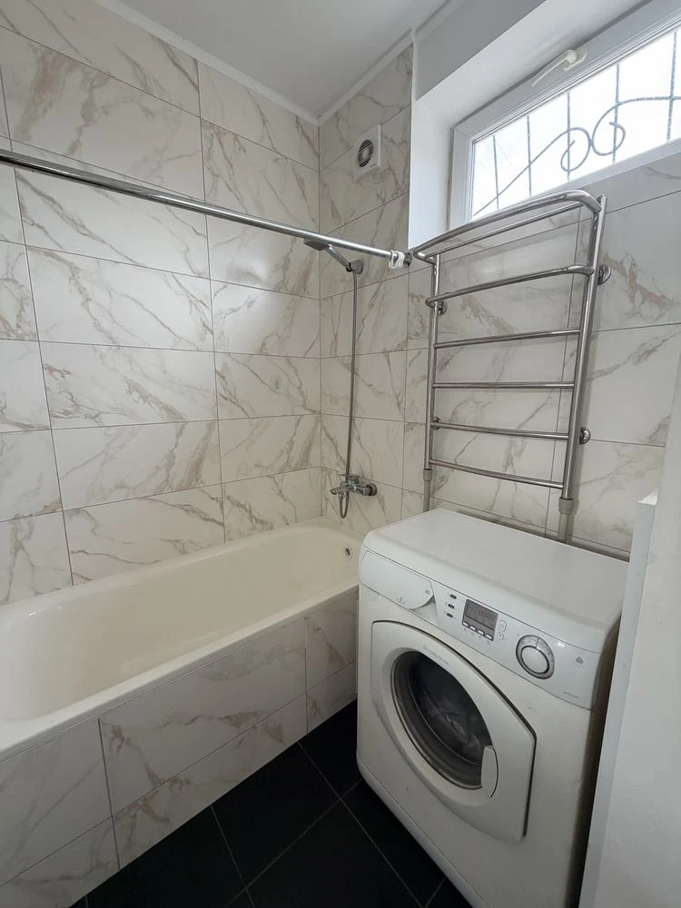 Sale of a 4-room house in SocMisto